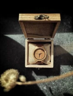 Hipperboo® Bamboe Horloge - Unisex - Heren En Vrouwen - Polshorloge - Lichtbruin Eco-Leer - Met Extra Bandje -Casio Verkoop 914x1200 2