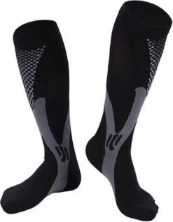 Compressie Sokken Voor Hardlopen En Reizen - Compressiekousen Zwart Heren En Dames Maat L-XL (41-44) -Casio Verkoop 933x1200