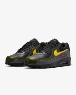 NIKE AIR MAX 90 GORE-TEX "CARGO KHAKI" - Maat: 42.5