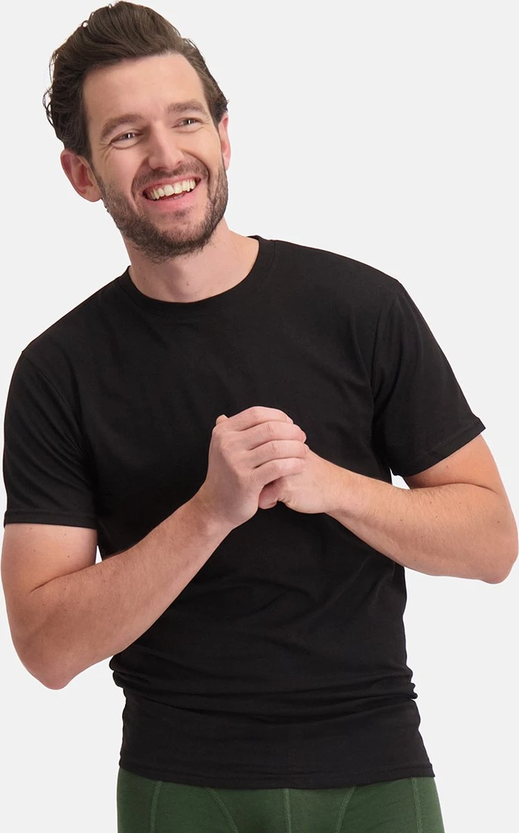 Voorkant 16 Voorkant -Casio Verkoop 748x1200 6